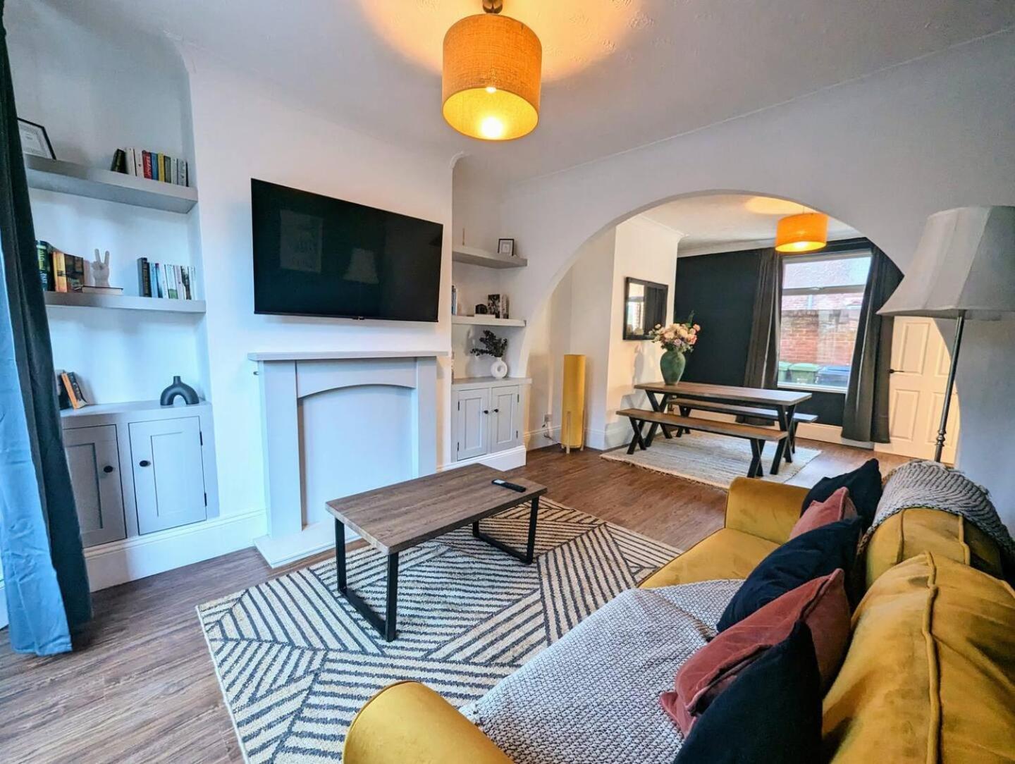 Homely 3 Bedroom House Perfect For Family And Friends เกทส์เฮด ภายนอก รูปภาพ