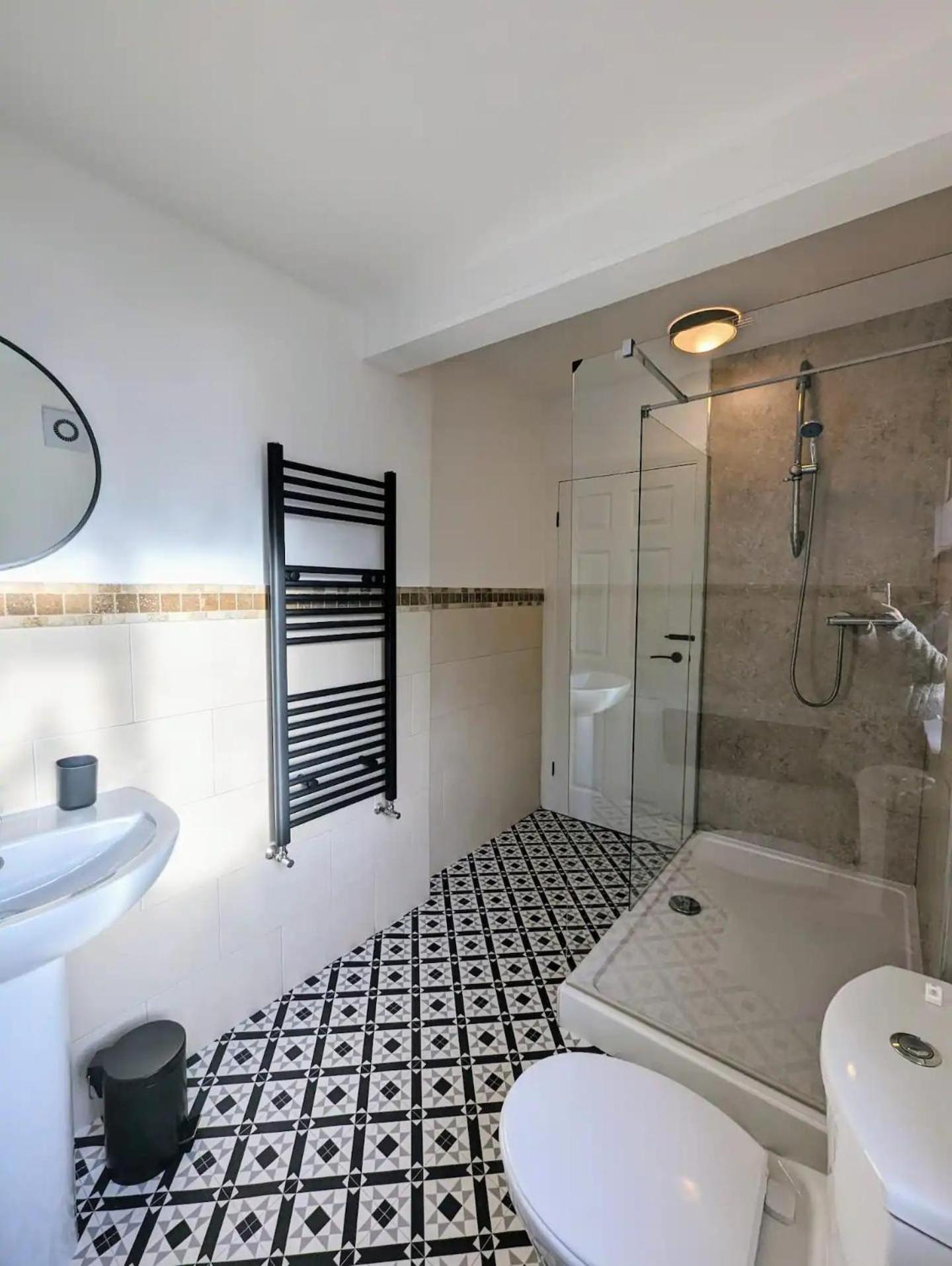 Homely 3 Bedroom House Perfect For Family And Friends เกทส์เฮด ภายนอก รูปภาพ