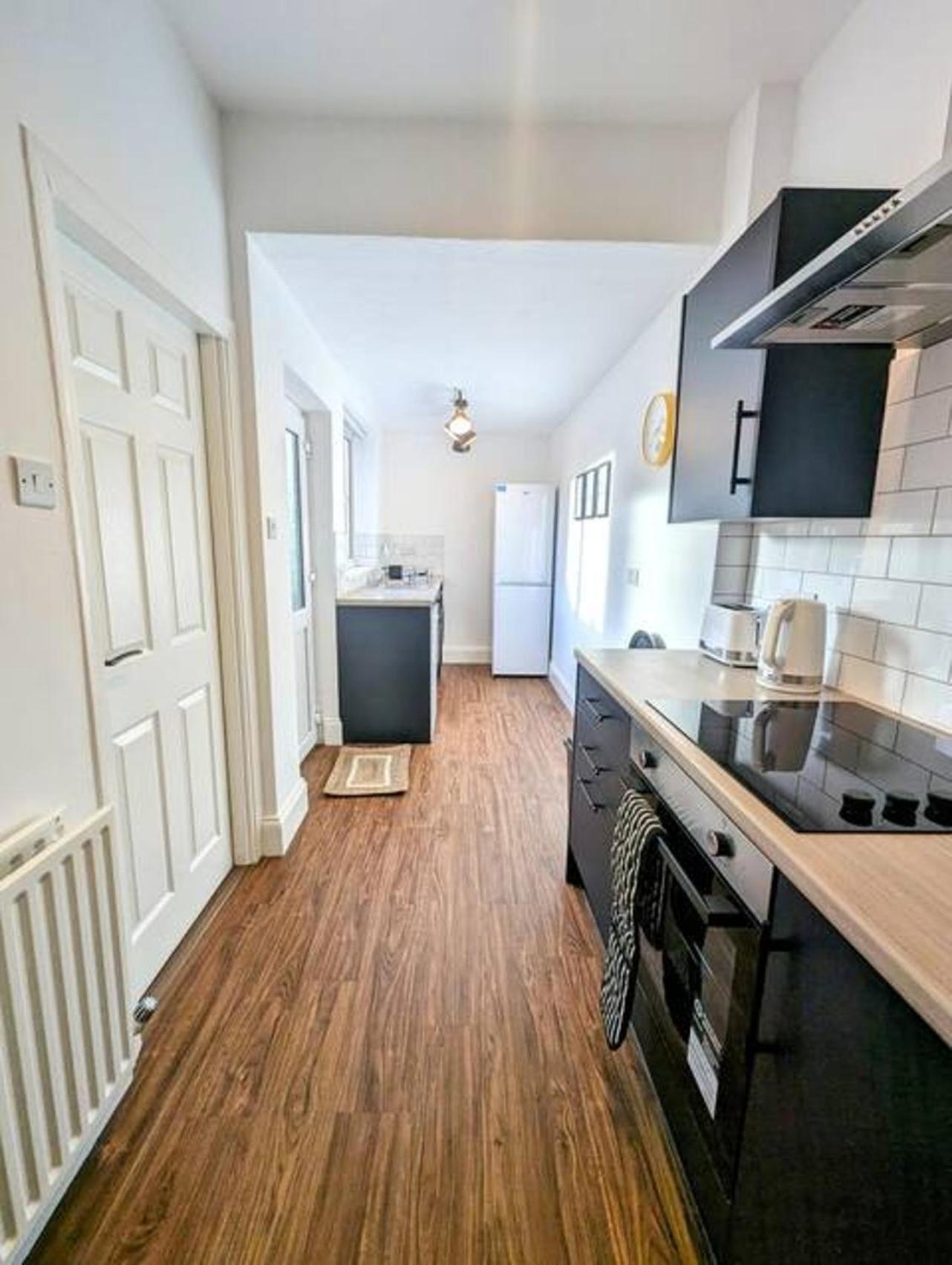 Homely 3 Bedroom House Perfect For Family And Friends เกทส์เฮด ภายนอก รูปภาพ